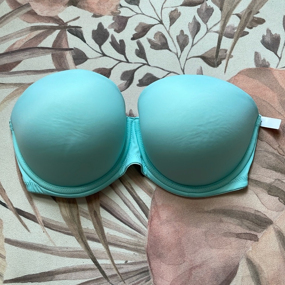 Blue Victoria’s Secret PINK Strapless Push-Up Bra